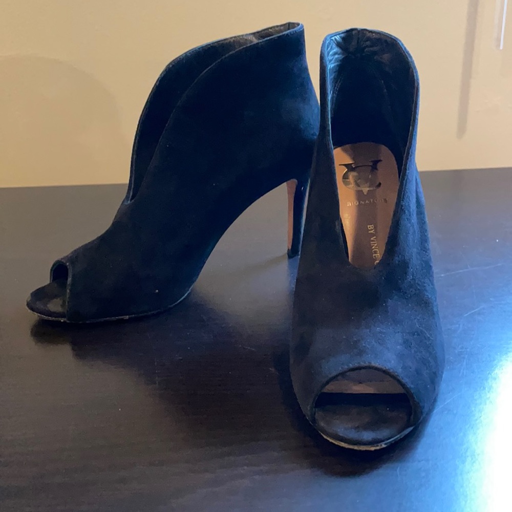 VC signature by Vince Camuto bootie